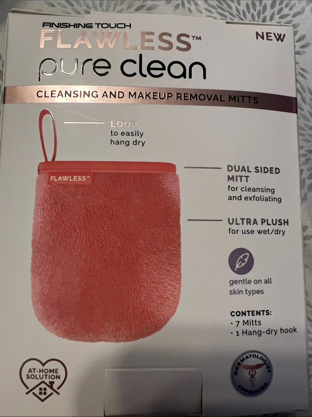 Finishing Touch Flawless Pure Clean Cleansing and Makeup Removal Mitts
